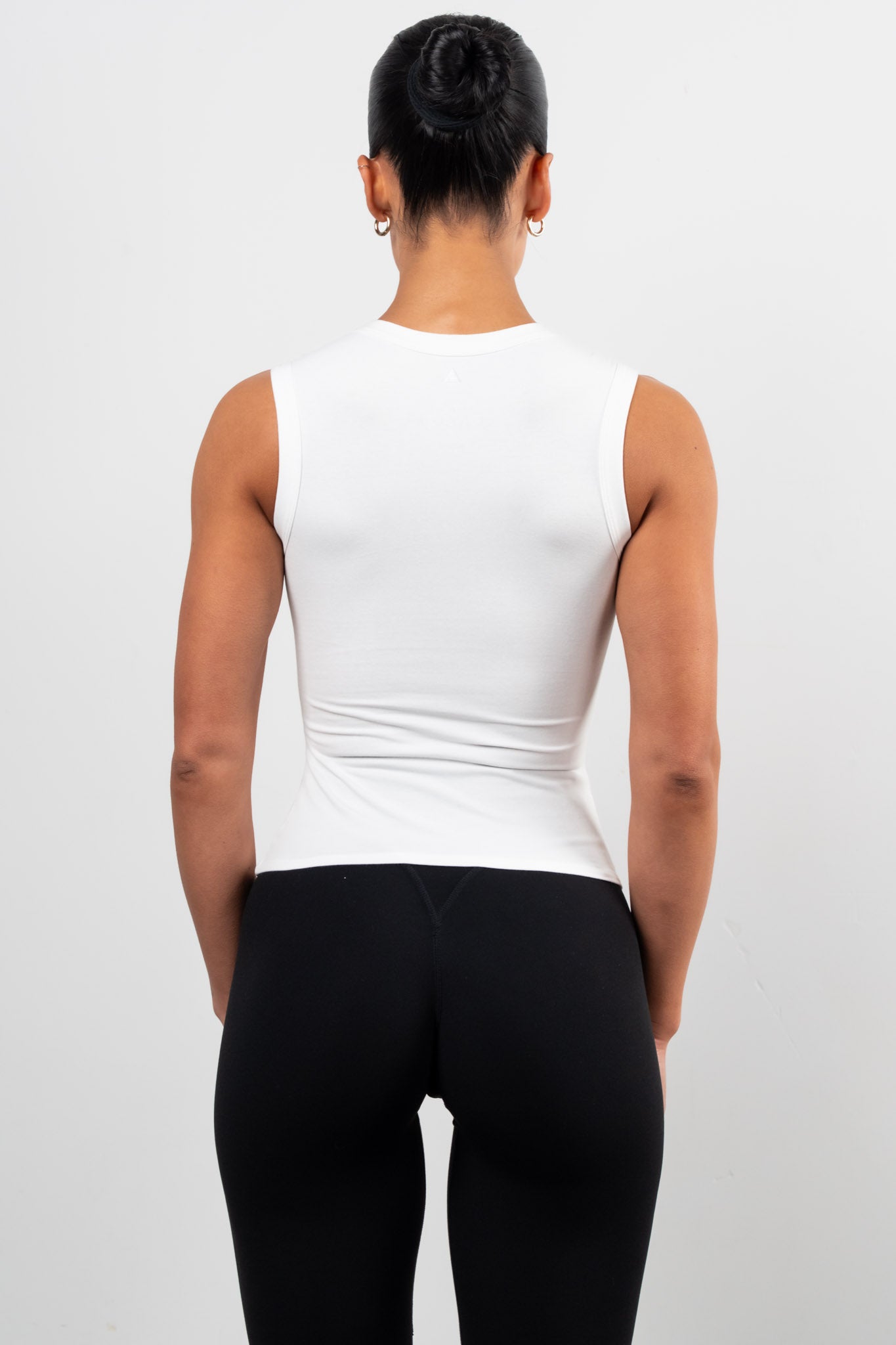 Vitality Basis® Muscle Tank - Snow