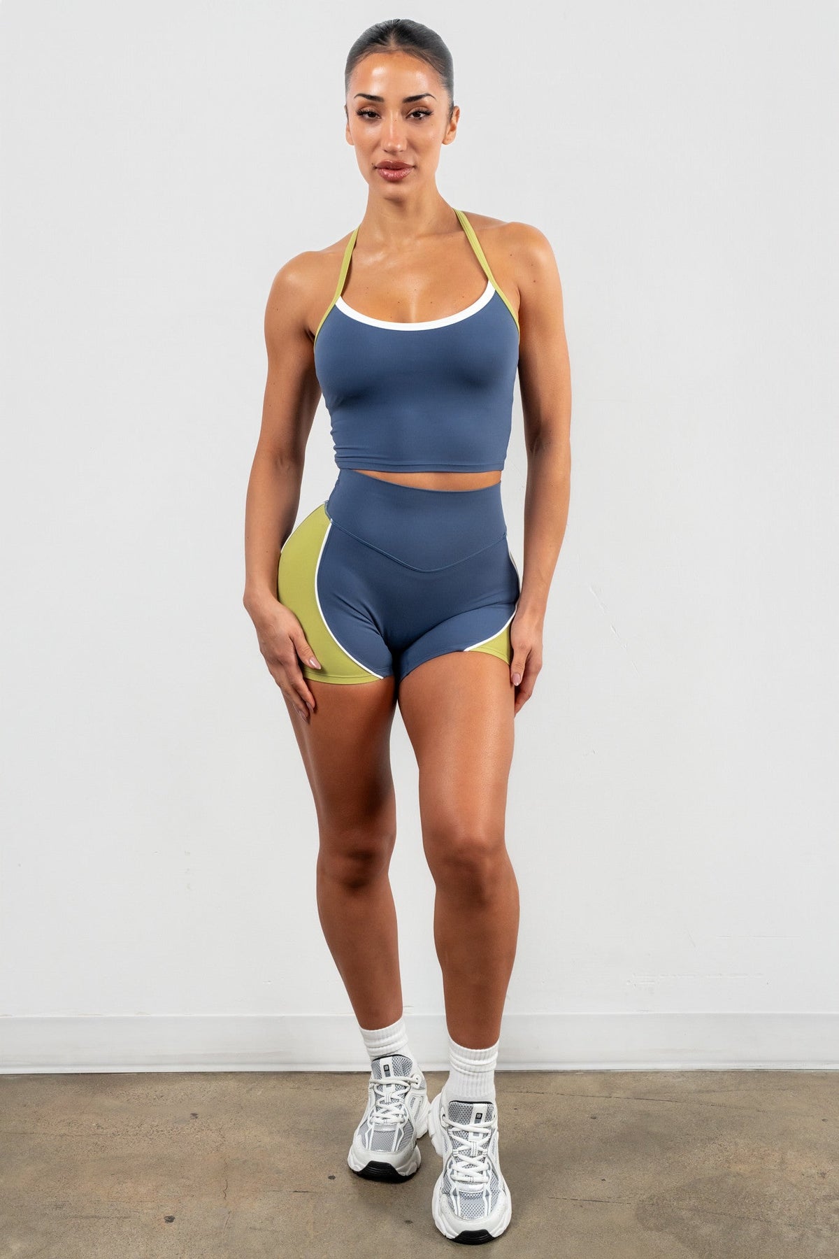 Cloud II™ Bar Tank - Azure Contrast