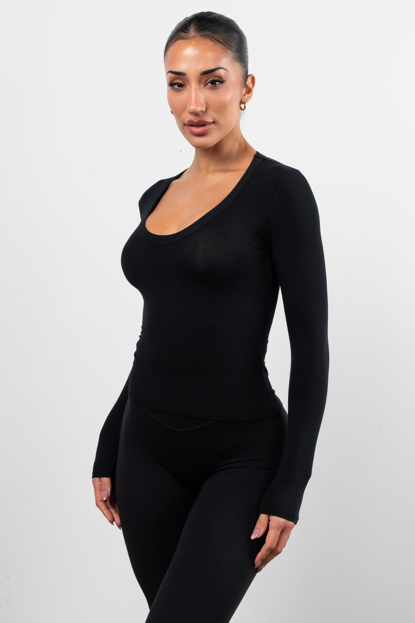 Vitality Basis® Scoop Long Sleeve - Midnight