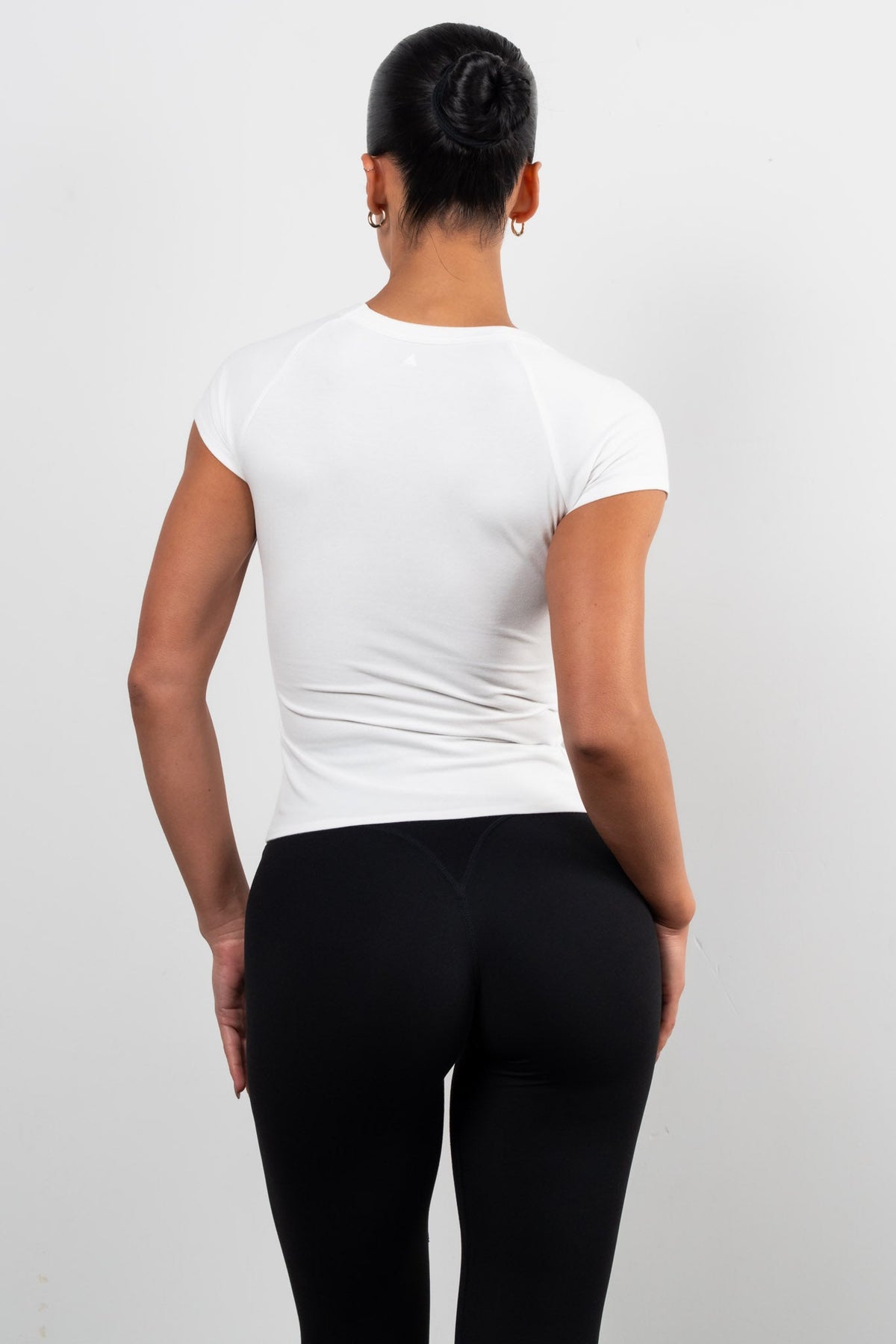 Vitality Basis® Raglan Tee - Snow