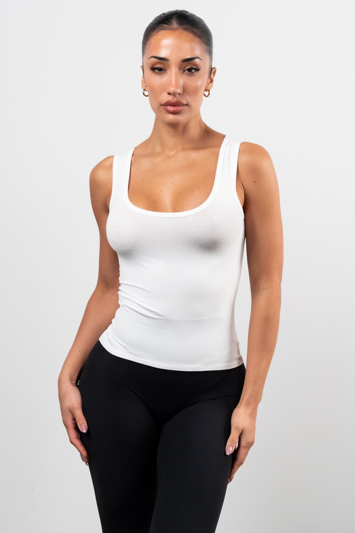 Vitality Basis® U Tank - Snow