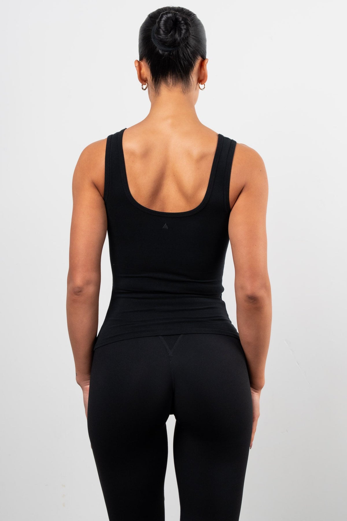 Vitality Basis® U Tank - Midnight