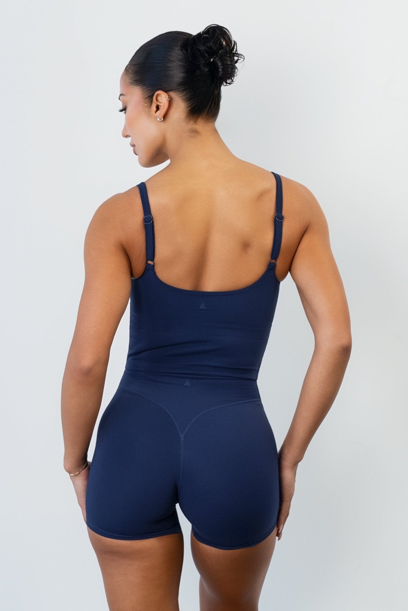 Cloud II™ Scoop Tank - Oxford