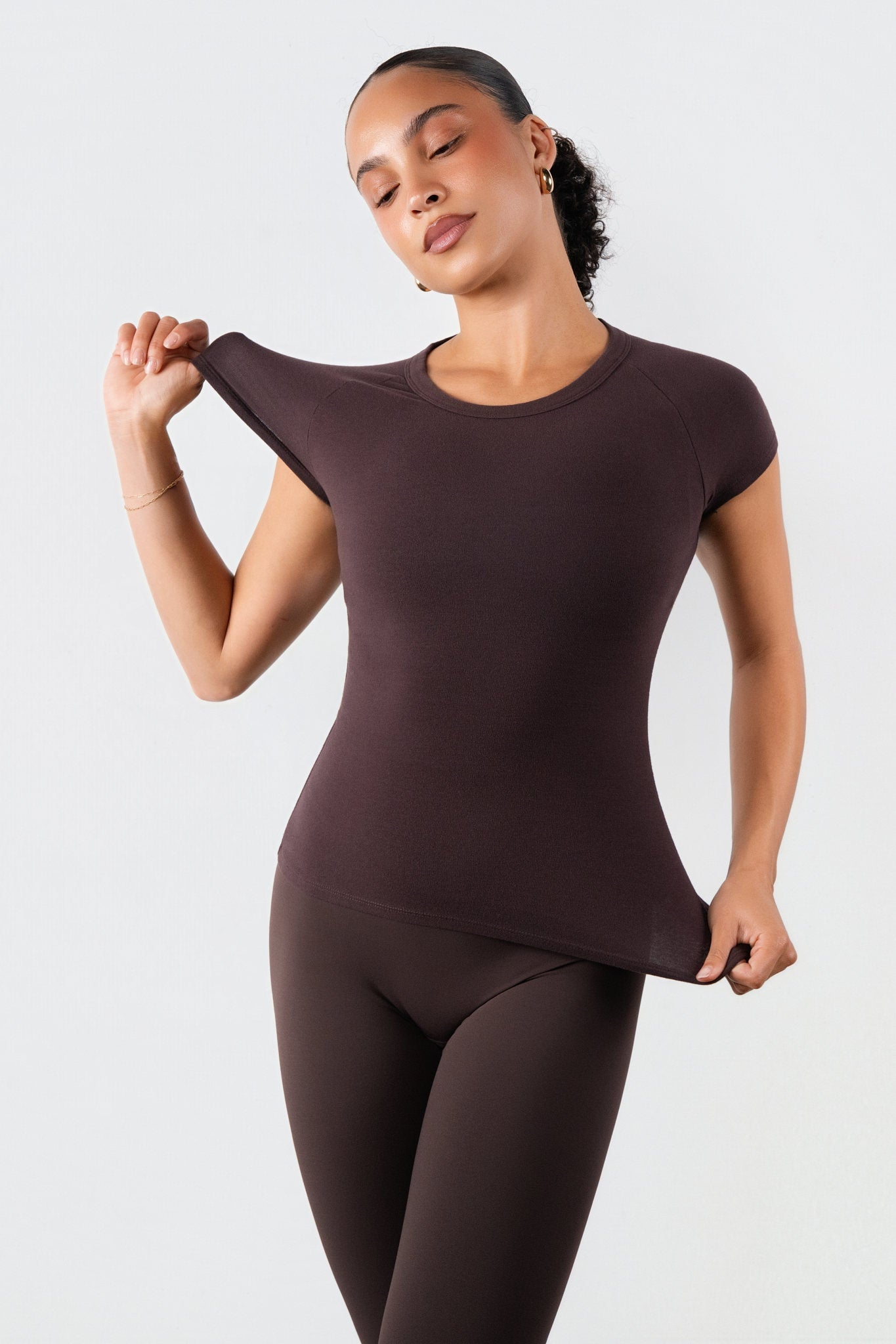 Vitality Basis® Raglan Tee - Espresso