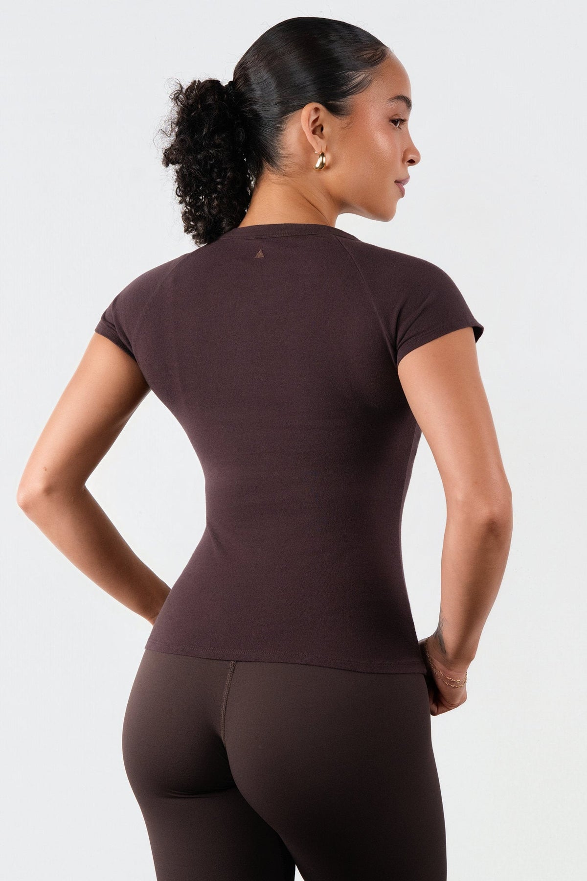 Vitality Basis® Raglan Tee - Espresso