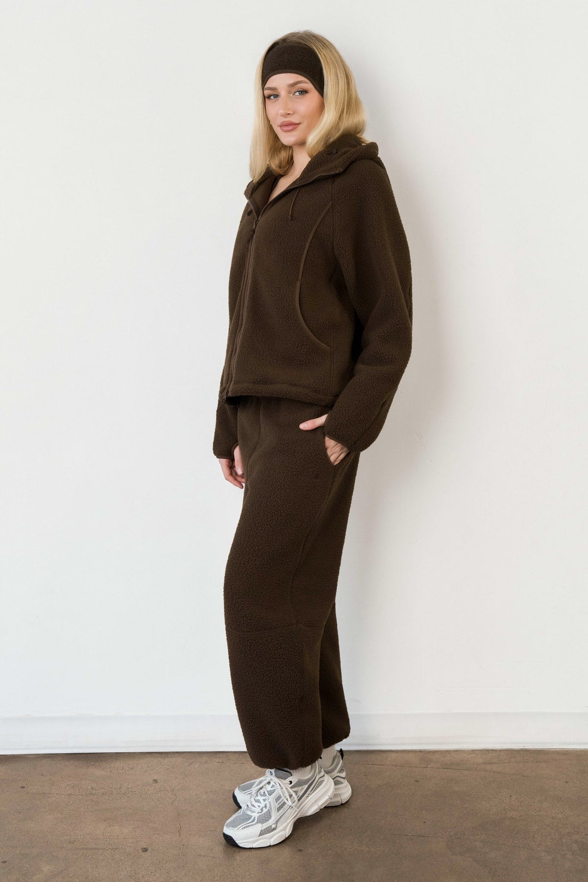 Vitality Polar Fleece Jogger - Toasted Walnut